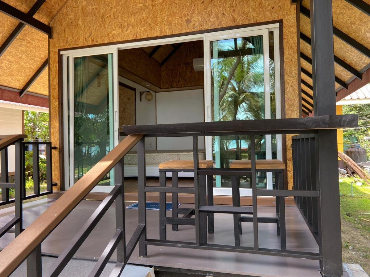 Hotel Sunrise House Koh Yao Noi Exterior foto