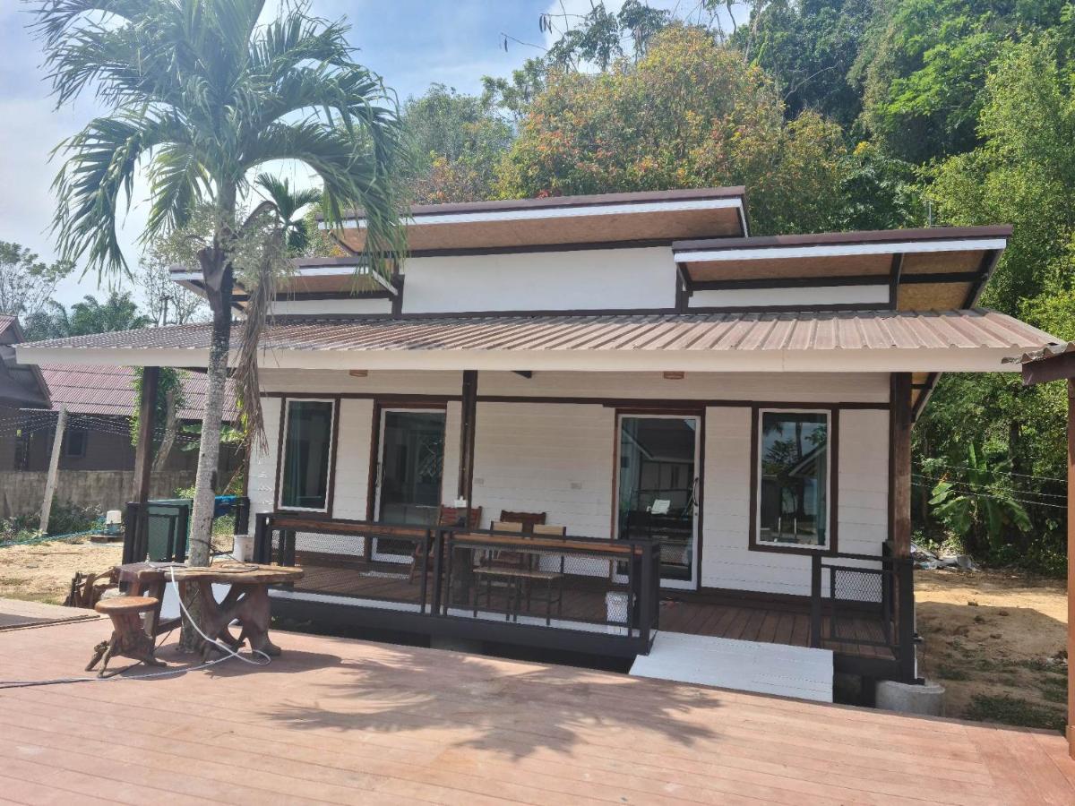 Hotel Sunrise House Koh Yao Noi Exterior foto