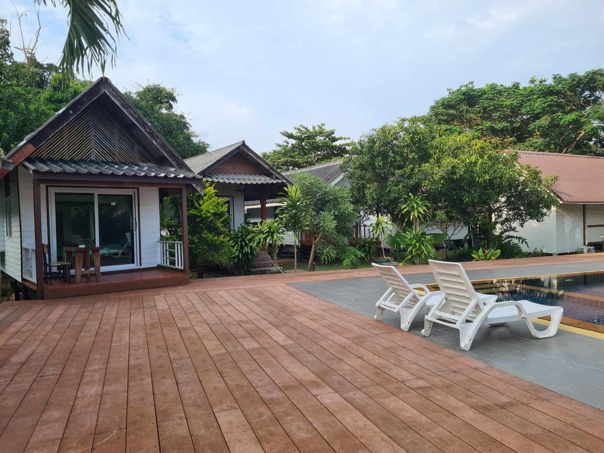 Hotel Sunrise House Koh Yao Noi Exterior foto
